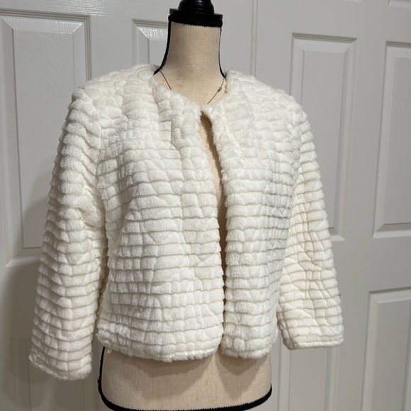 Calvin Klein Women's White Jacket - Picture 1 of 6